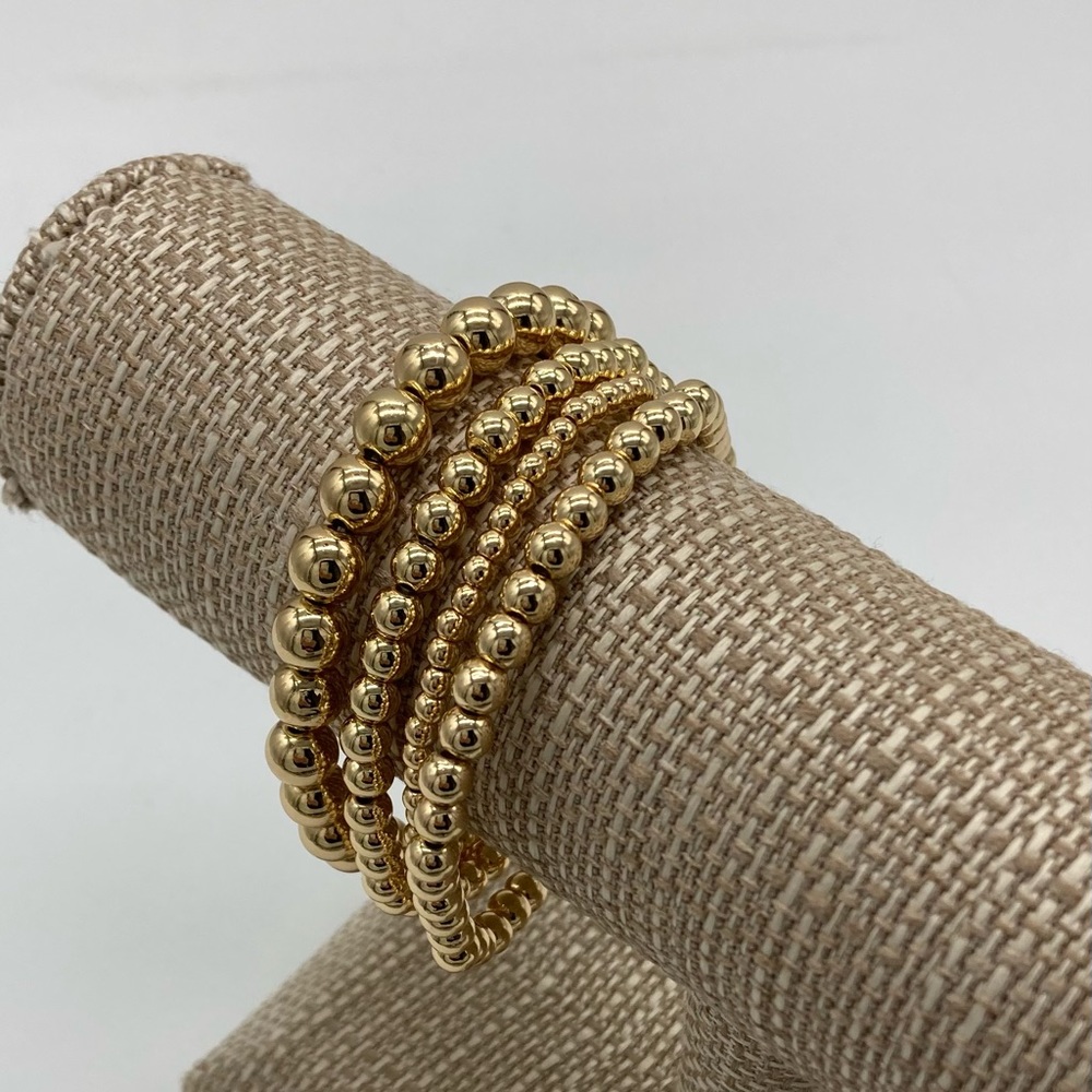 Boutique - Layered Bead Bracelet 🔥